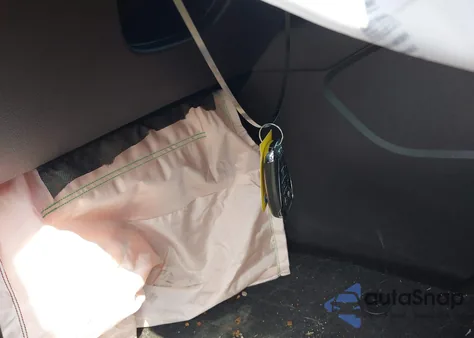 2020 Chevrolet Blazer Awd 2Lt from USA, damaged, VIN 3GNKBHRS3LS538427